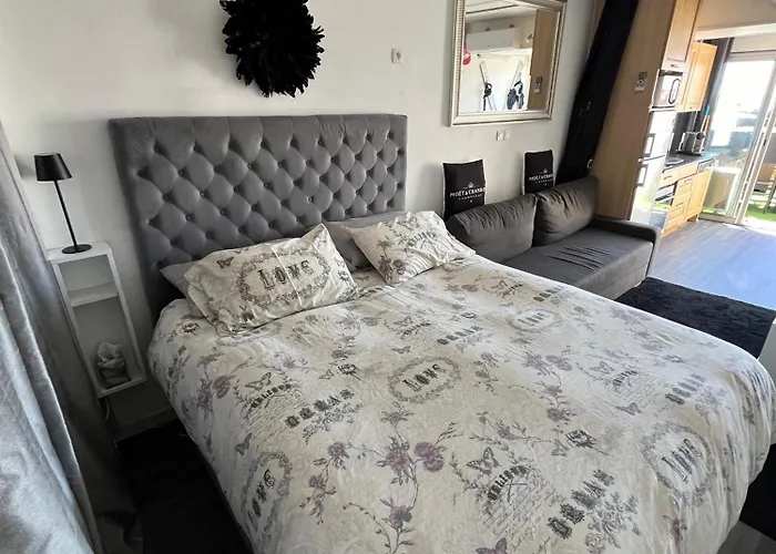 Port Nature 2 Coursives Sud Daire Agde